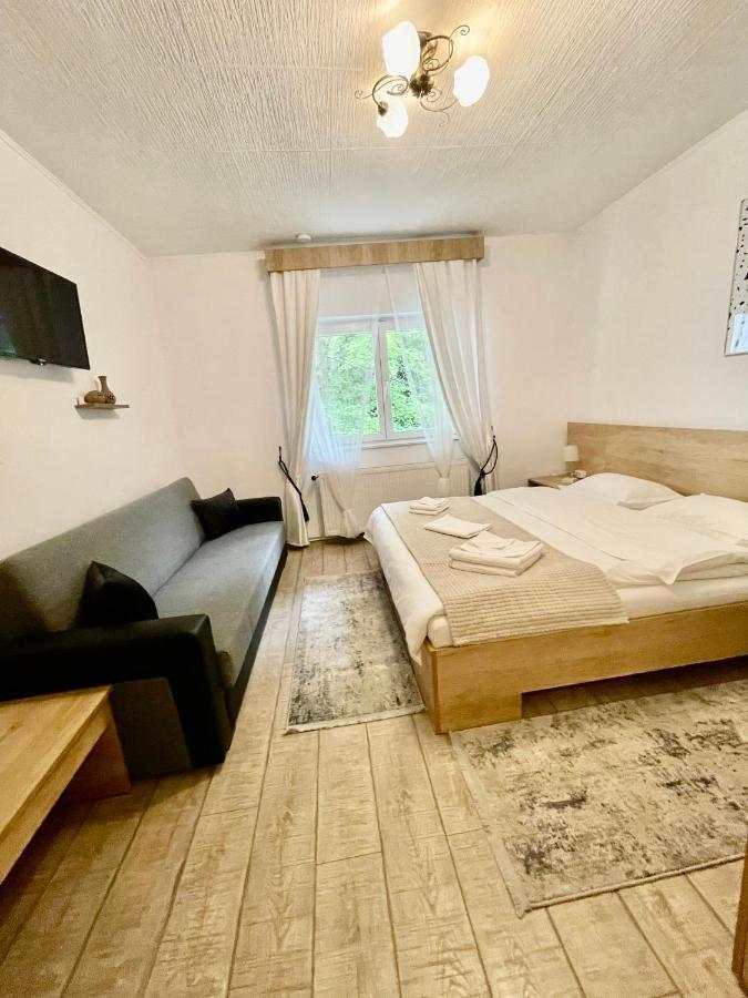 Casa Flandria Hotel Sinaia Ngoại thất bức ảnh